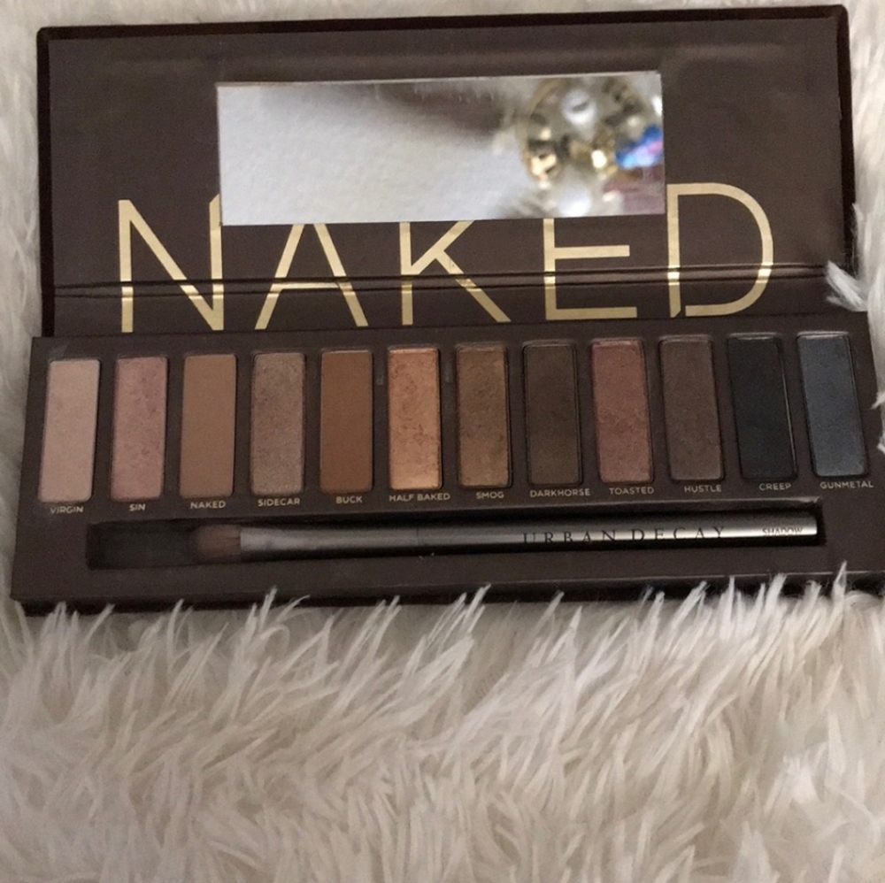 UD Naked Eye